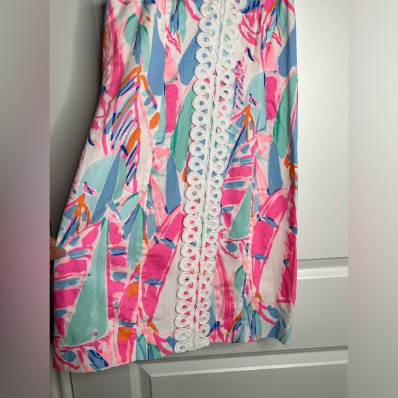 Lilly Pulitzer Lynn Out To Sea
Sailboat Print Lace Front Shift Dress Sz 4 - Picture 9 of 14
